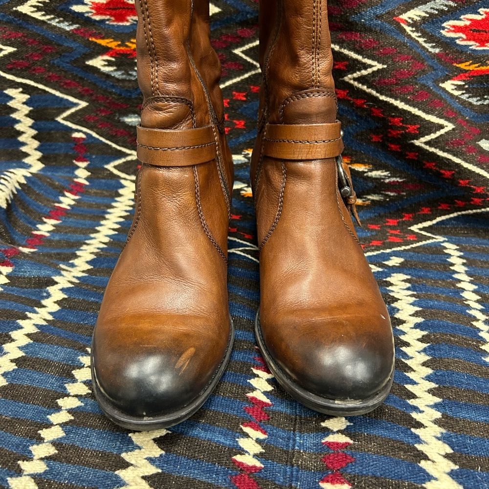 Clarks Women's Mascarpone Artisn buckle Brown Heeled leather Boots size 9 - Picture 11 of 12
